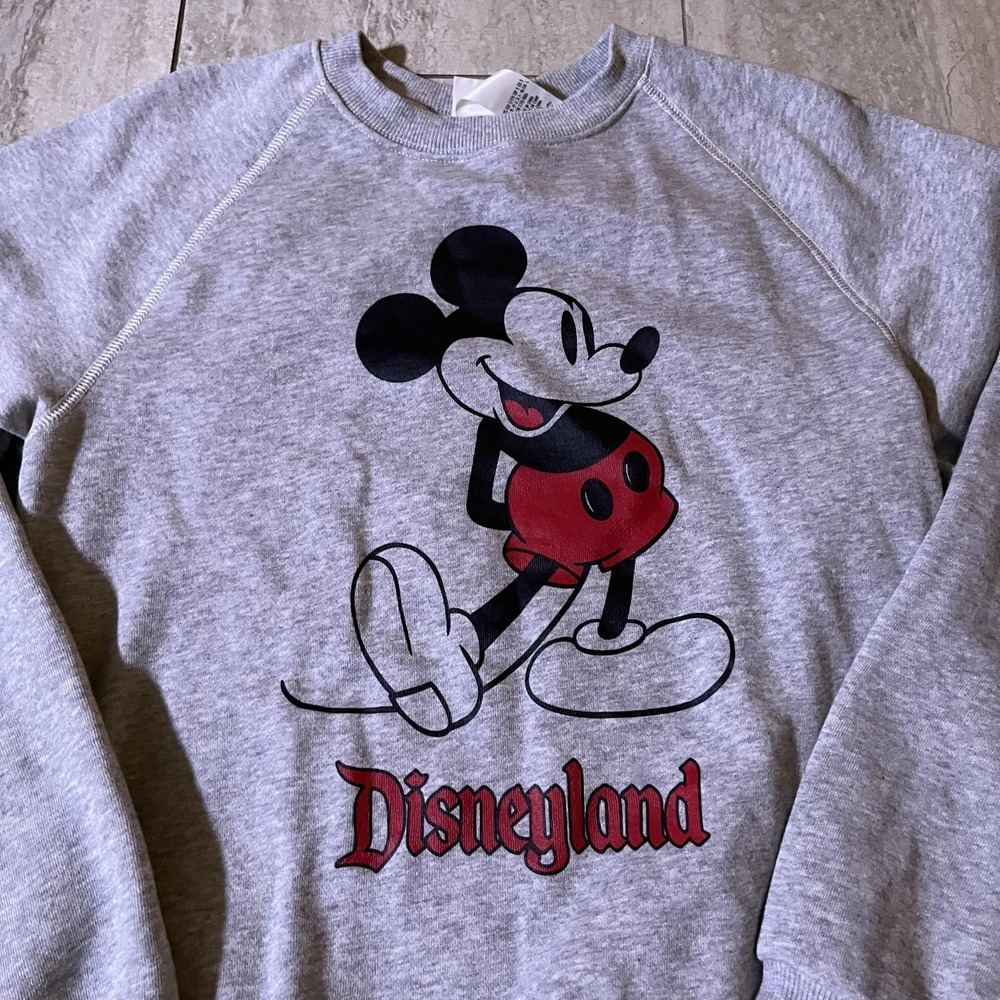 Disney Sweater Womens Small Gray Disneyland Mickey Mouse Graphic Fleece Pullover - Picture 2 of 7